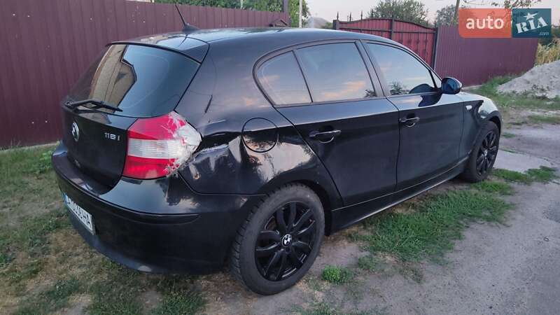 Хетчбек BMW 1 Series 2006 в Черкасах