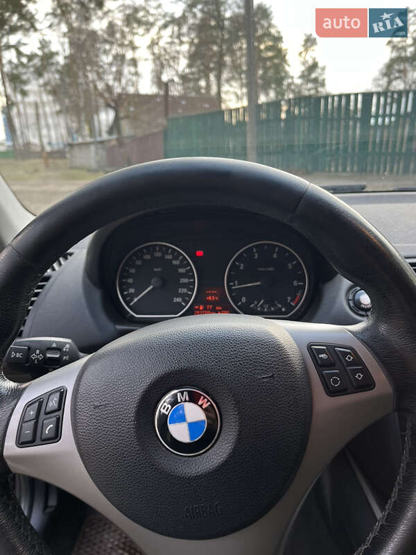 Хэтчбек BMW 1 Series 2006 в Чернигове