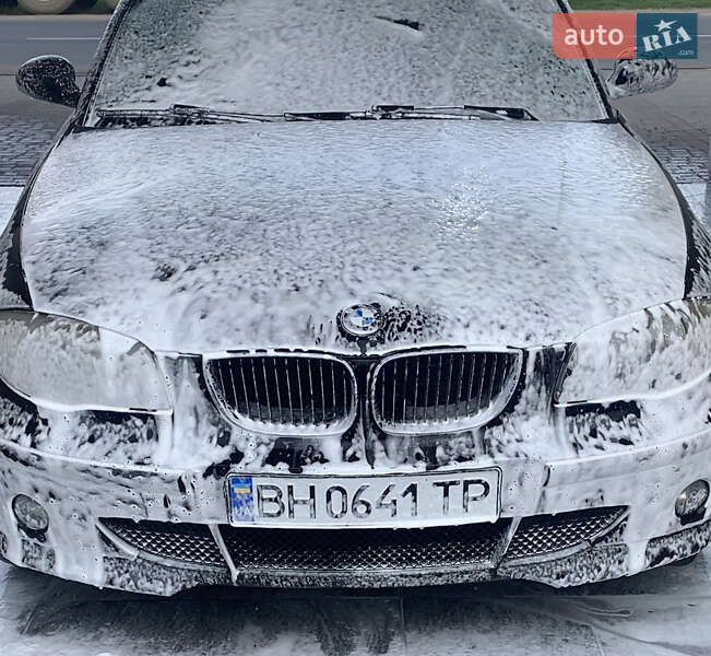 Хэтчбек BMW 1 Series 2004 в Одессе