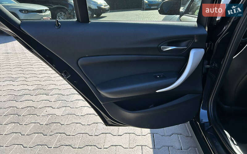 Хэтчбек BMW 1 Series 2014 в Черновцах