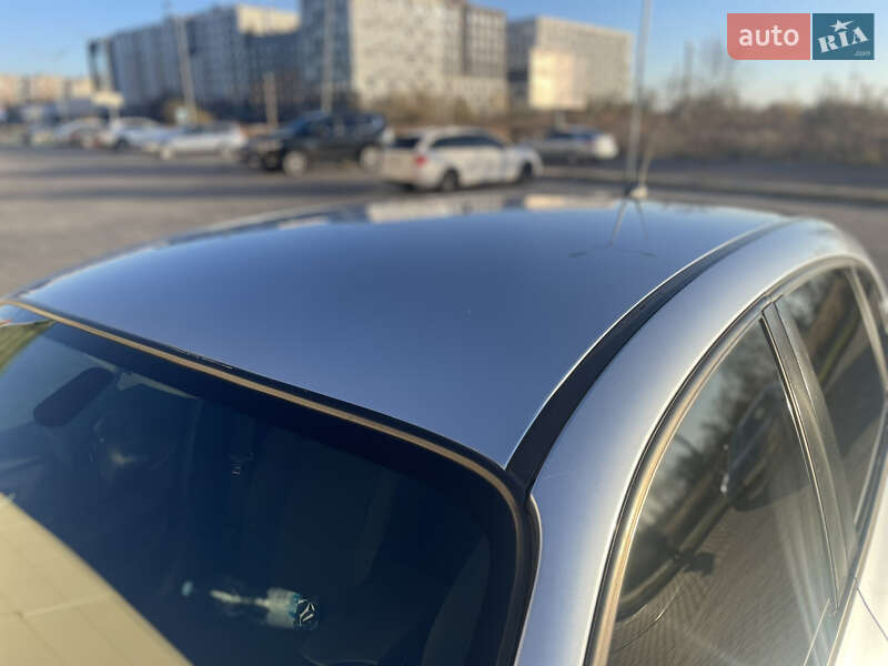 Хэтчбек BMW 1 Series 2009 в Львове