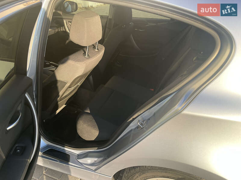 Хэтчбек BMW 1 Series 2009 в Львове