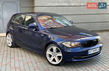 Хэтчбек BMW 1 Series 2010 в Ивано-Франковске