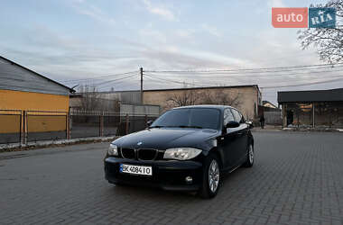 Хетчбек BMW 1 Series 2006 в Сарнах