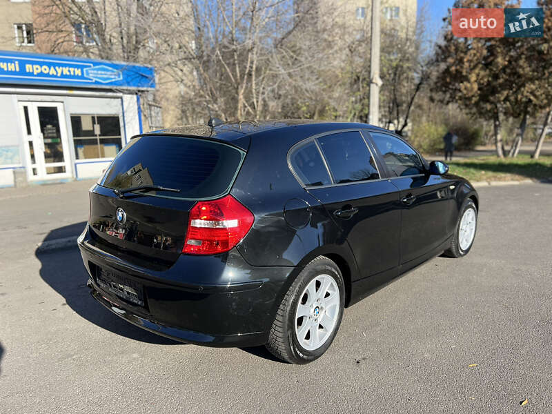 Хетчбек BMW 1 Series 2008 в Івано-Франківську