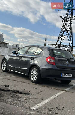 Хэтчбек BMW 1 Series 2006 в Киеве