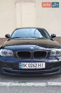 Хетчбек BMW 1 Series 2009 в Києві