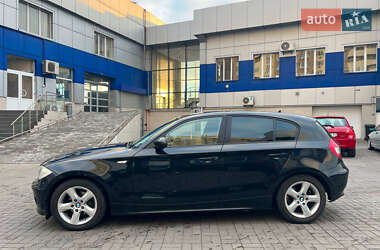 Хэтчбек BMW 1 Series 2006 в Одессе