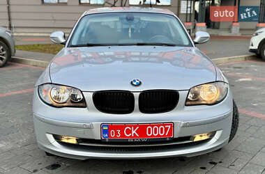 Хетчбек BMW 1 Series 2010 в Дрогобичі