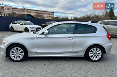 Хетчбек BMW 1 Series 2010 в Дрогобичі