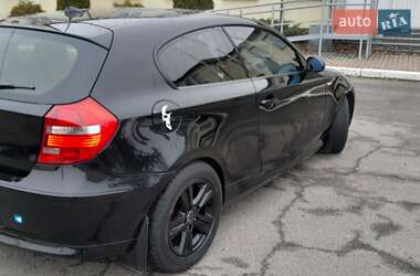 Купе BMW 1 Series 2007 в Киеве