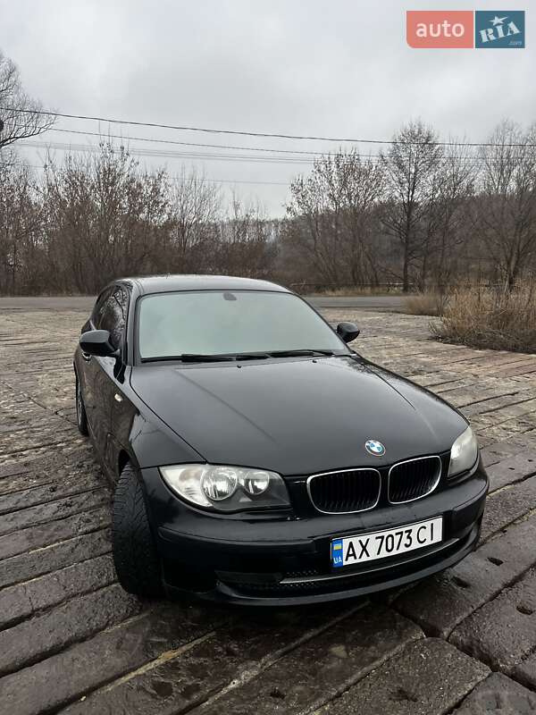 BMW 1 Series 2011