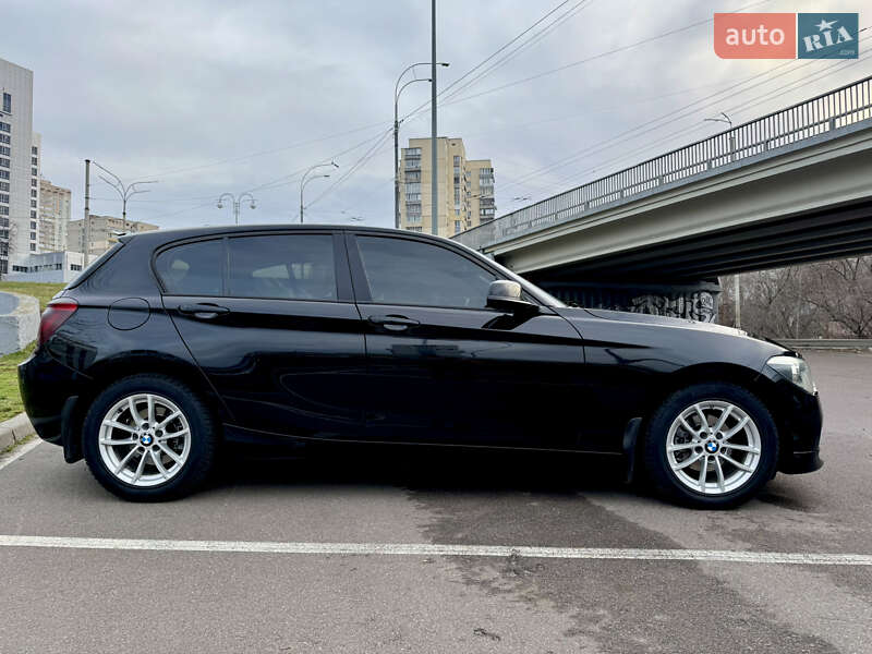 Хэтчбек BMW 1 Series 2012 в Киеве