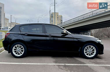 Хэтчбек BMW 1 Series 2012 в 