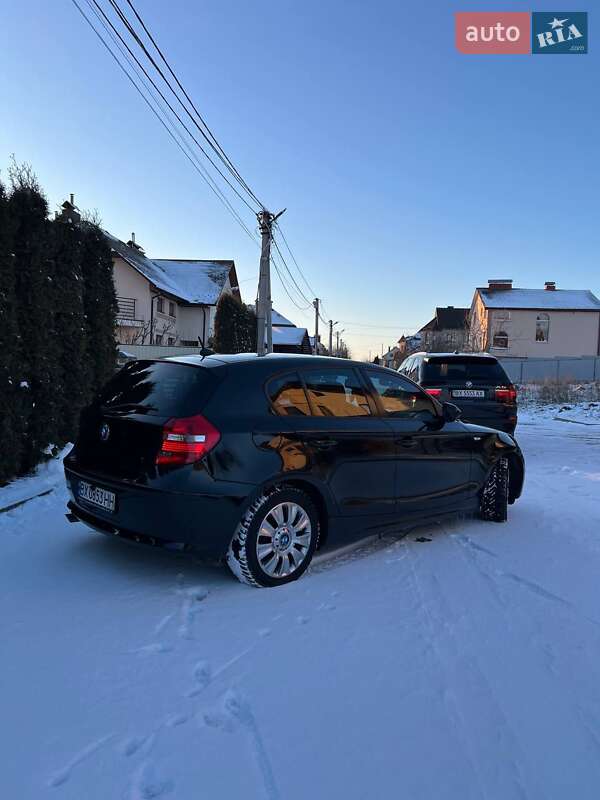 Хэтчбек BMW 1 Series 2011 в Хмельницком