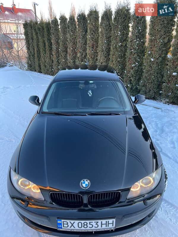 Хэтчбек BMW 1 Series 2011 в Хмельницком