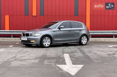 Хетчбек BMW 1 Series 2009 в Києві