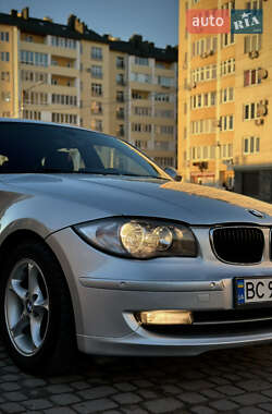 Хетчбек BMW 1 Series 2010 в Стрию