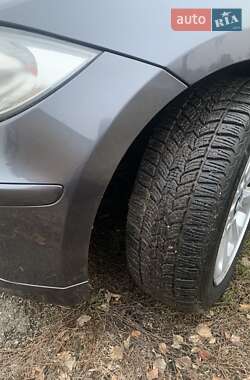 Хэтчбек BMW 1 Series 2008 в 