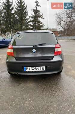 Хэтчбек BMW 1 Series 2005 в 