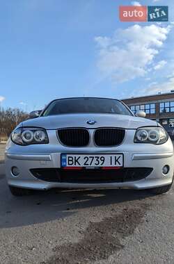Хетчбек BMW 1 Series 2005 в 