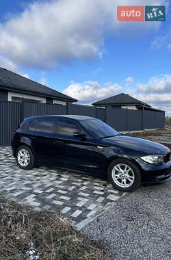 Хетчбек BMW 1 Series 2008 в Києві