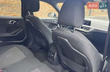 Хэтчбек BMW 1 Series 2021 в 