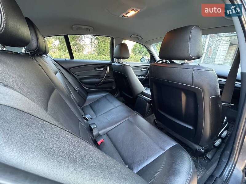 Хетчбек BMW 1 Series 2007 в Житомирі
