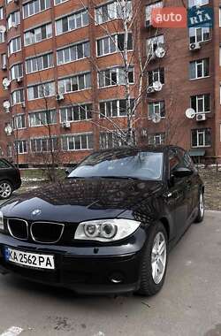 Хэтчбек BMW 1 Series 2005 в Киеве