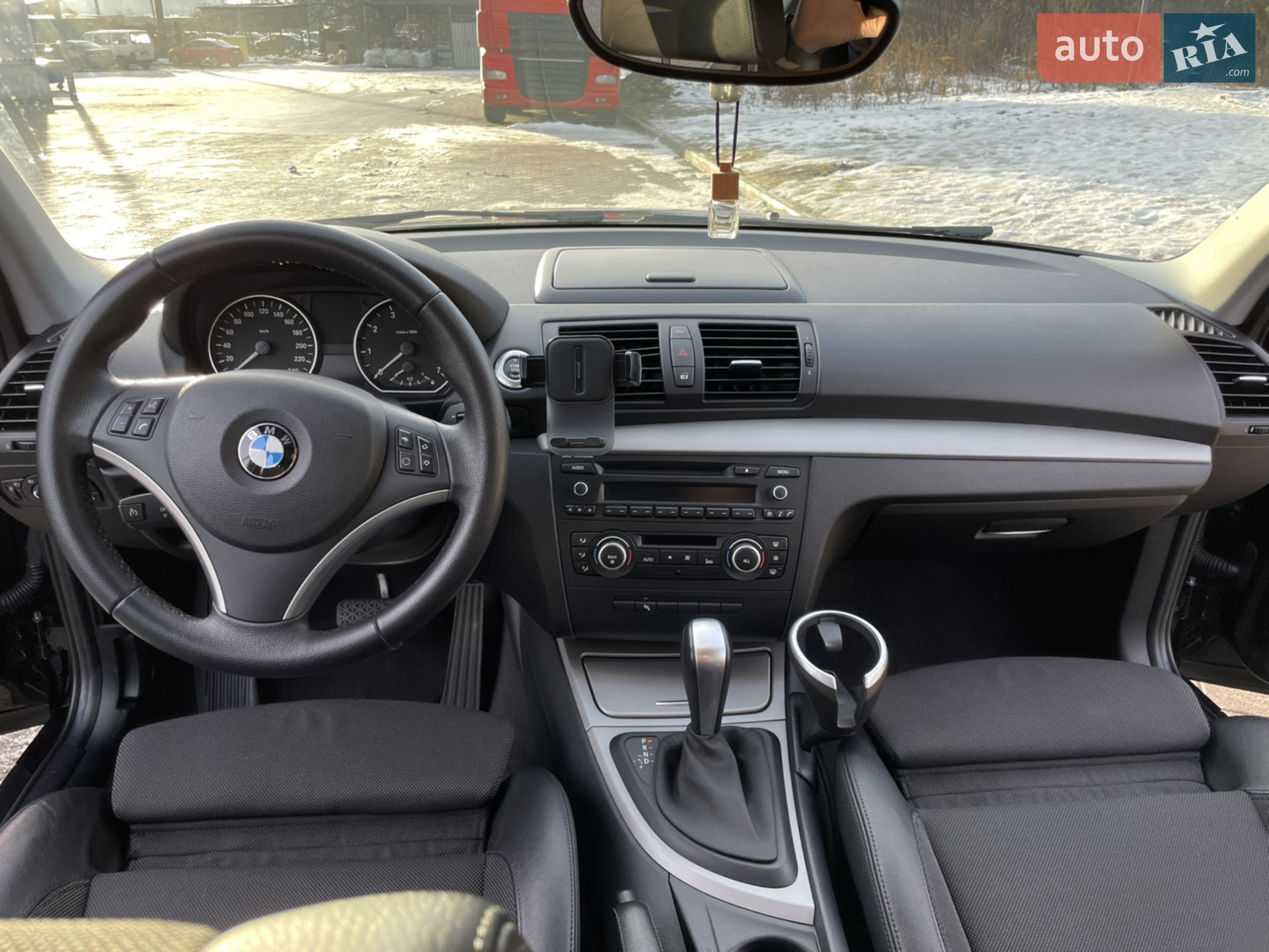 2010 BMW 1er - мініатюра 23