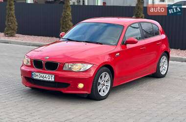 Хэтчбек BMW 1 Series 2005 в 