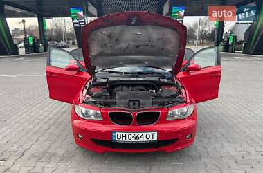 Хэтчбек BMW 1 Series 2005 в 