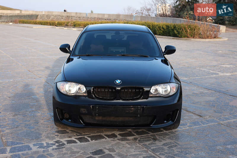 Хэтчбек BMW 1 Series 2011 в Черкассах фото 2 Хэтчбек BMW 1 Series 2011 в Черкассах