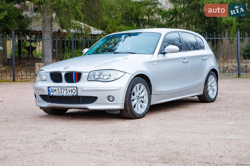 Хетчбек BMW 1 Series 2006 в Бердичеві