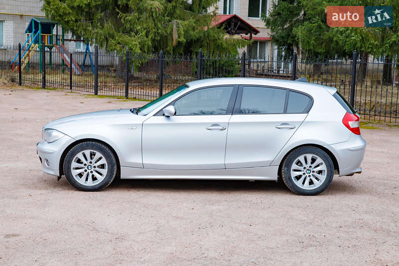 Хетчбек BMW 1 Series 2006 в Бердичеві