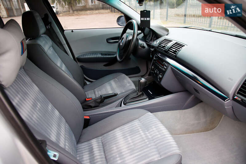 Хетчбек BMW 1 Series 2006 в Бердичеві