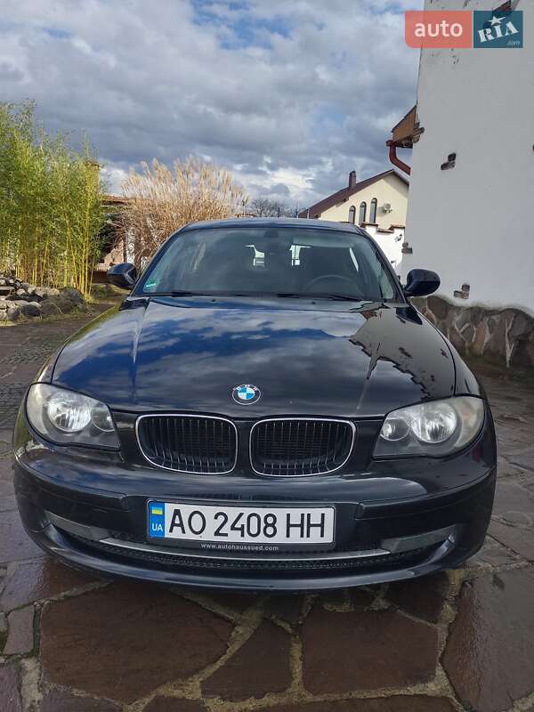 BMW 1 Series 2011