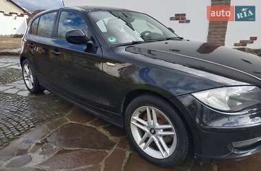 Хэтчбек BMW 1 Series 2011 в 