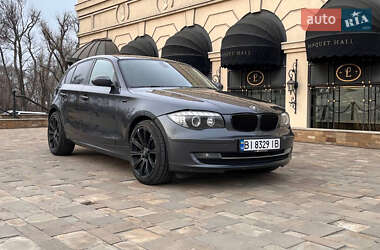 Хетчбек BMW 1 Series 2005 в Дніпрі