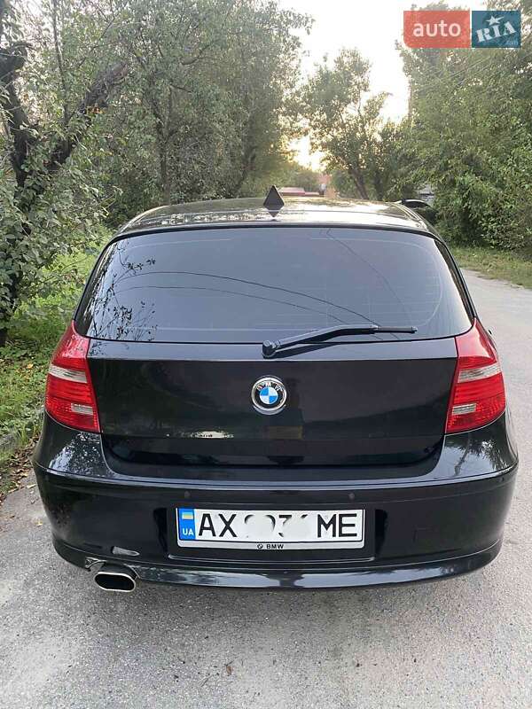 Хетчбек BMW 1 Series 2008 в Харкові
