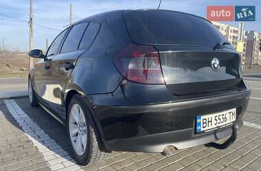 Хэтчбек BMW 1 Series 2006 в 