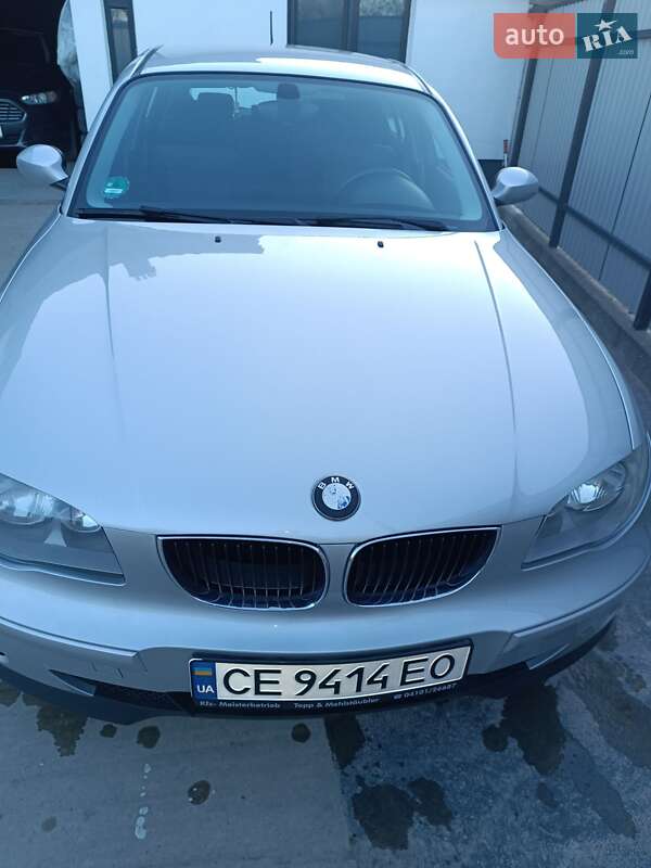 Хэтчбек BMW 1 Series 2005 в Банилове
