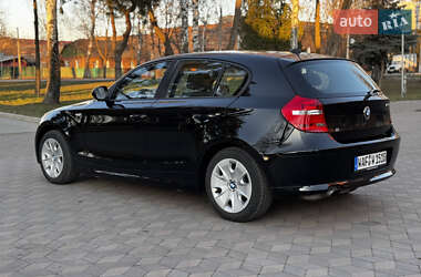 Хетчбек BMW 1 Series 2010 в 