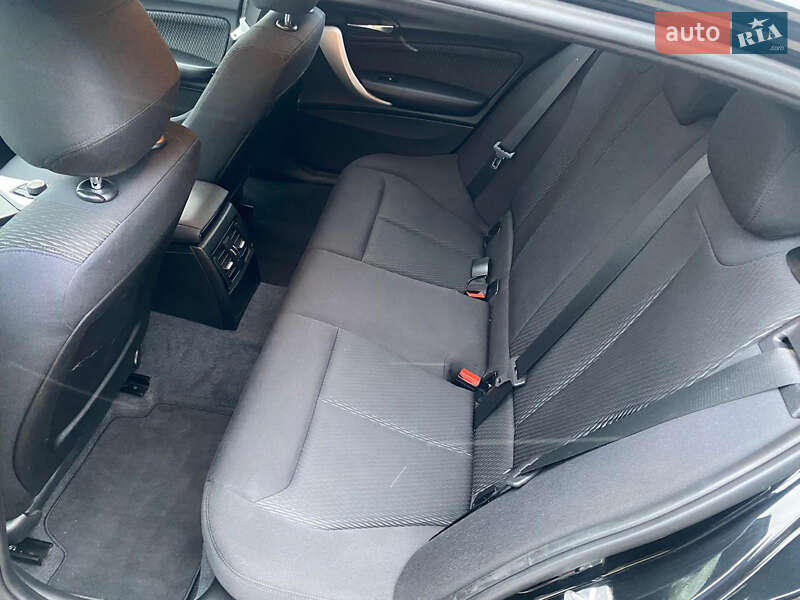 Хэтчбек BMW 1 Series 2013 в Ровно фото 31 Хэтчбек BMW 1 Series 2013 в Ровно