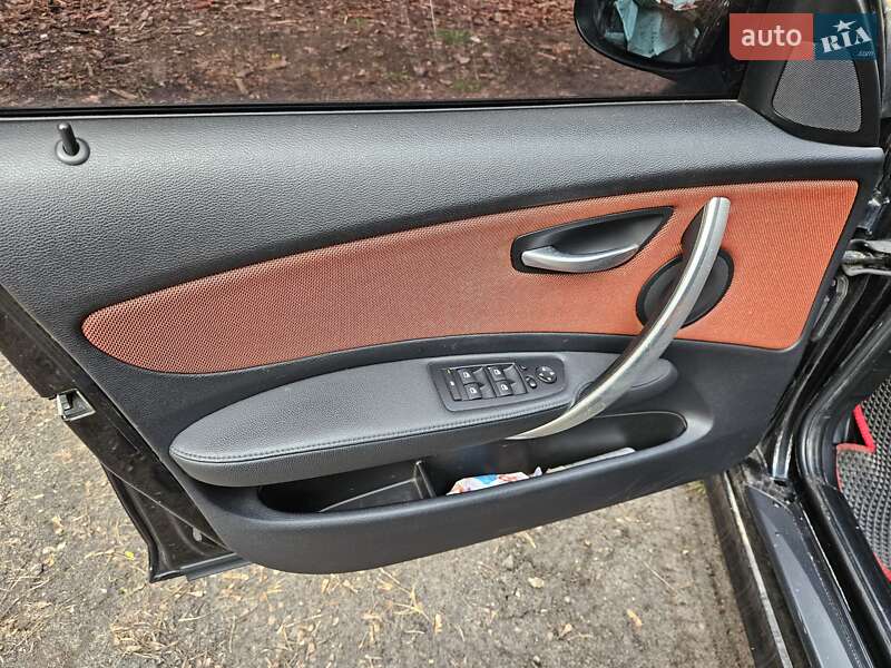 Хетчбек BMW 1 Series 2007 в Києві