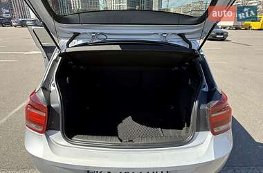 Хэтчбек BMW 1 Series 2012 в 