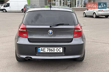 Хэтчбек BMW 1 Series 2006 в 