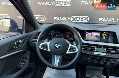 Хетчбек BMW 1 Series 2023 в 