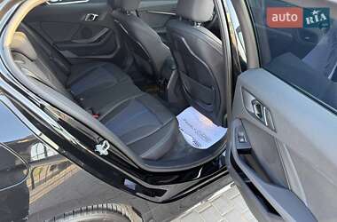 Хетчбек BMW 1 Series 2023 в 