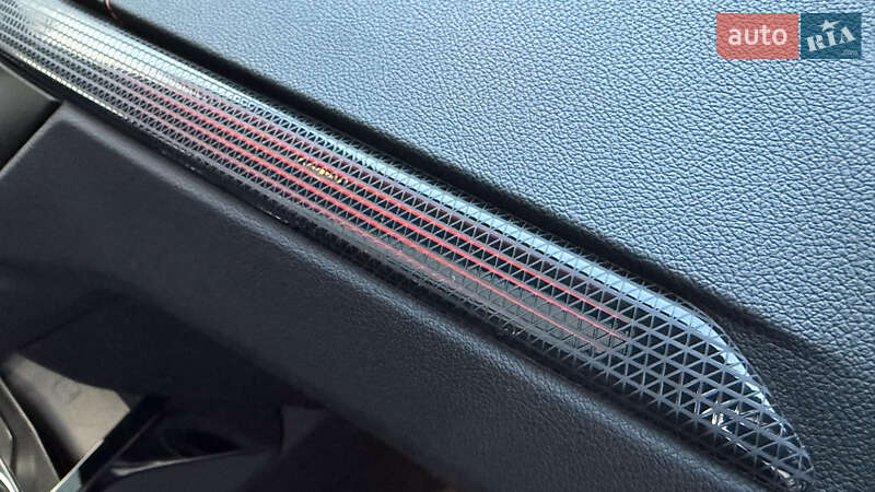 Хетчбек BMW 1 Series 2020 в Львові